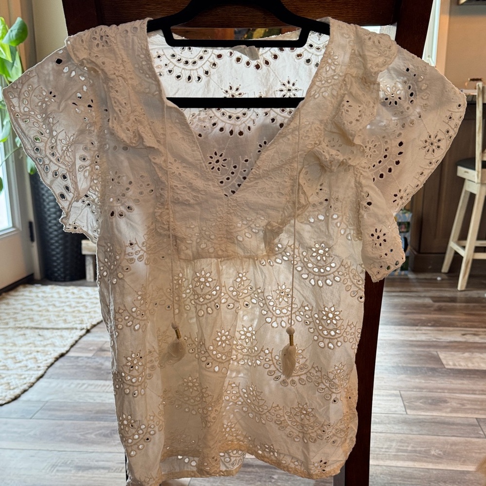 White Eyelet V-Neck Flutter Sleeve Blouse